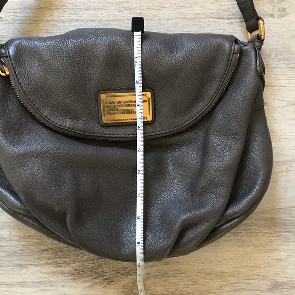 Marc by Marc Jacobs Dark Gray Leather Bag Adjustable Strap Gold Hardware Pebble - Picture 12 of 16